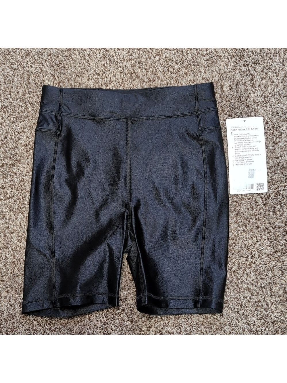 Lululemon Satin Shine HR Bike Shorts 6" Black Size 4 NEW